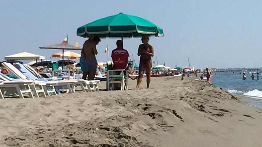 Forte dei Marmi, il sindaco chiama a raccolta contro il porto di Carrara