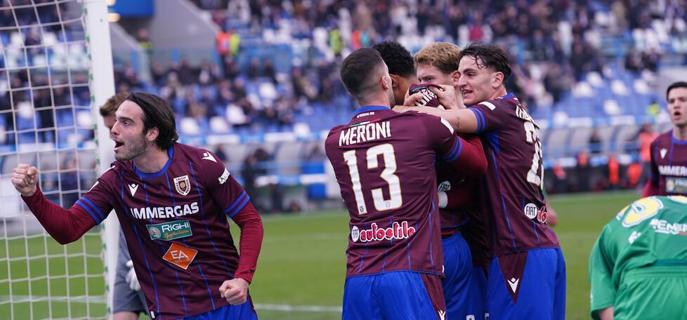 Oggi c’è Catanzaro-Reggiana: i granata chiedono strada