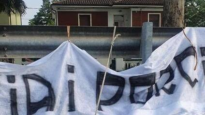 Ferrara, Daspo confermati per la testa di maiale alla Spal
