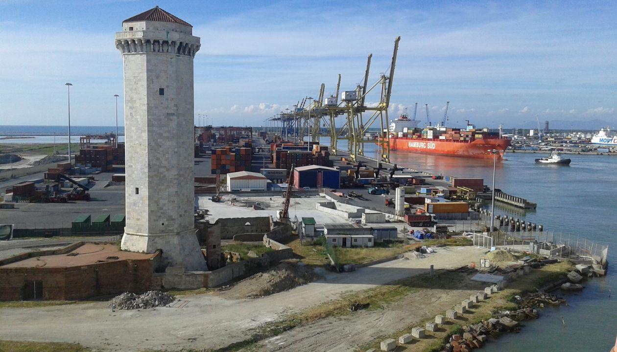 Livorno tra presente e passato. Grazie a Pier Luigi Frisini