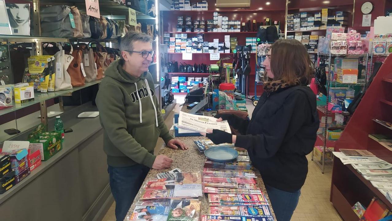 Edicola Montanari, dal 1961 a XII Morelli giornali ogni mattina