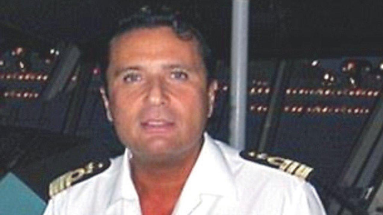 Francesco Schettino ai tempi in cui era comandante
