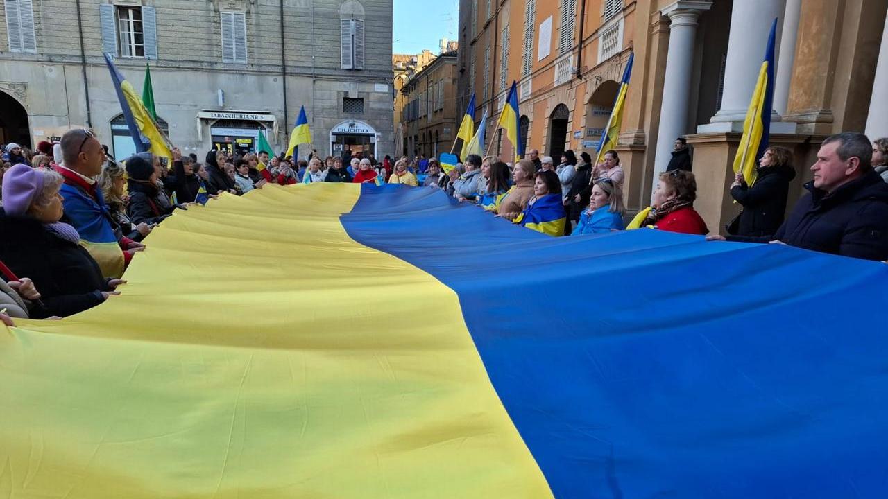 Anche Reggio Emilia in piazza per l’Ucraina e Zelensky