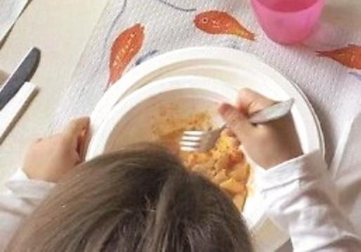 Studenti allergici alla merenda costretti a saltare un giorno di scuola
