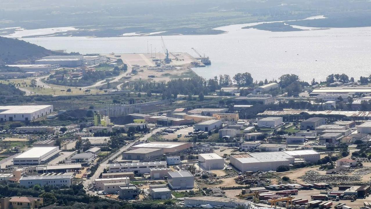 Olbia, l’acqua della zona industriale non è potabile