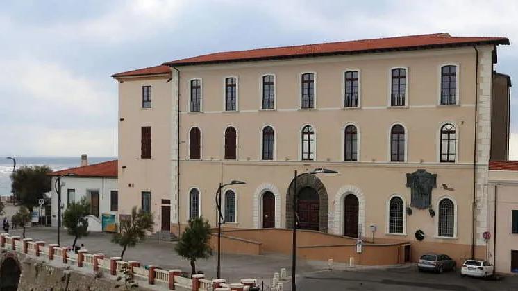 L’Istituto di Biologia Marina dovrà lasciare Palazzo Appiani, al suo posto nuovi uffici comunali