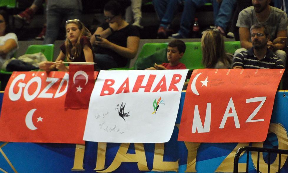 Naz-Bahar-Gozde: la claque personale del trio Vakifbank