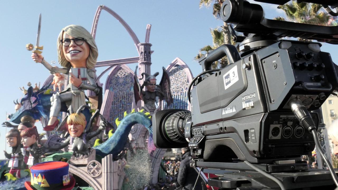 Il Carnevale di Viareggio in diretta sulla Rai