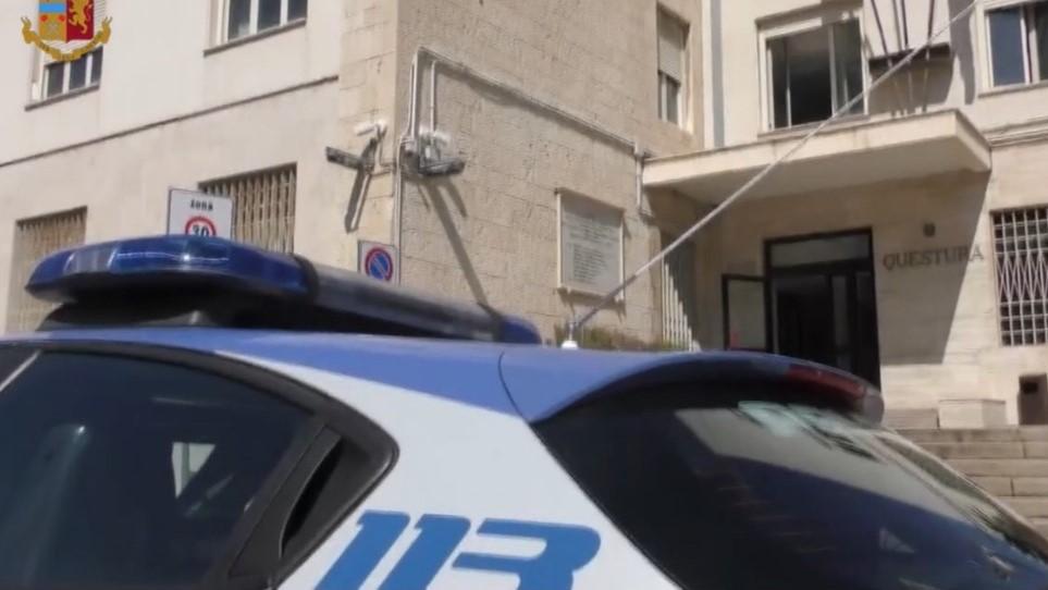 Cagliari, l’appartamento come centrale dello spaccio: arrestati un uomo e una donna