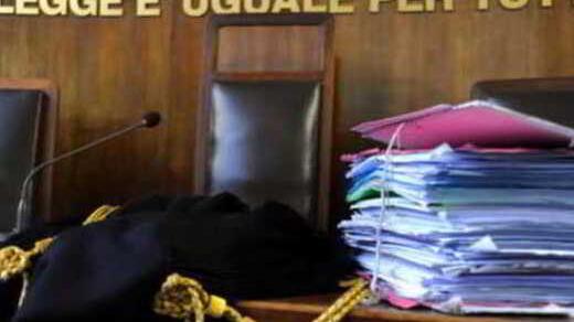 Ferrara, l’architetto delle auto di lusso a processo per bancarotta