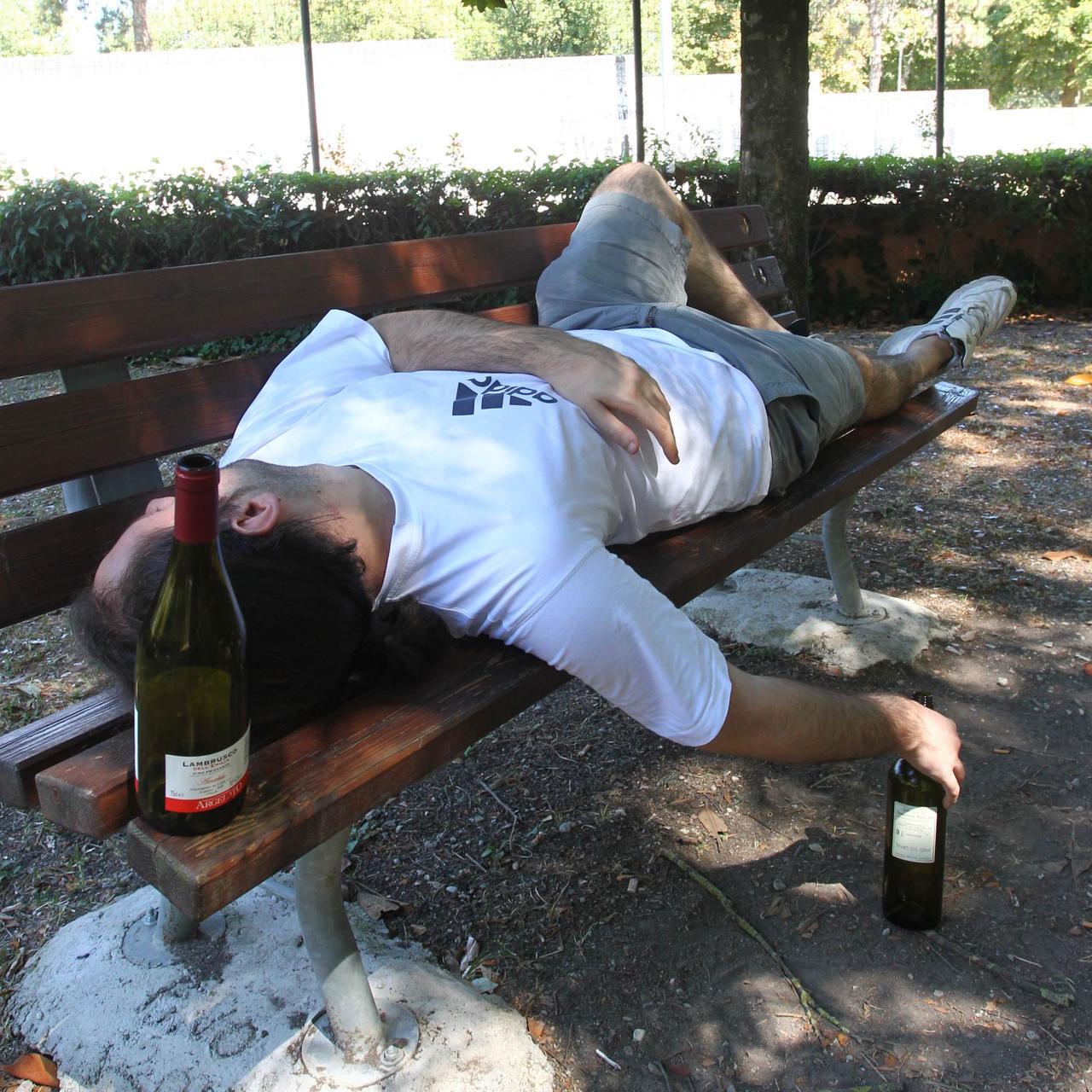 Ferrara, vita con un alcolista. Il racconto: «Avevo perso fiducia negli altri»