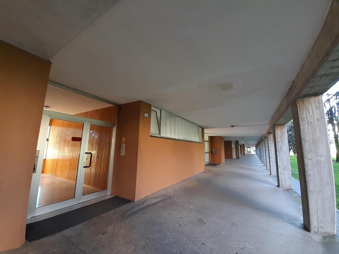 Accoltella il marito dopo un lite: la donna torna in libertà