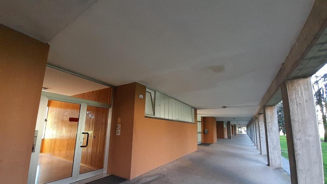 Accoltella il marito dopo un lite: la donna torna in libertà