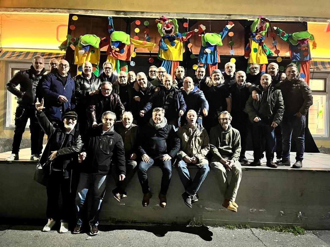 
	Foto di gruppo nell'ultima cena

