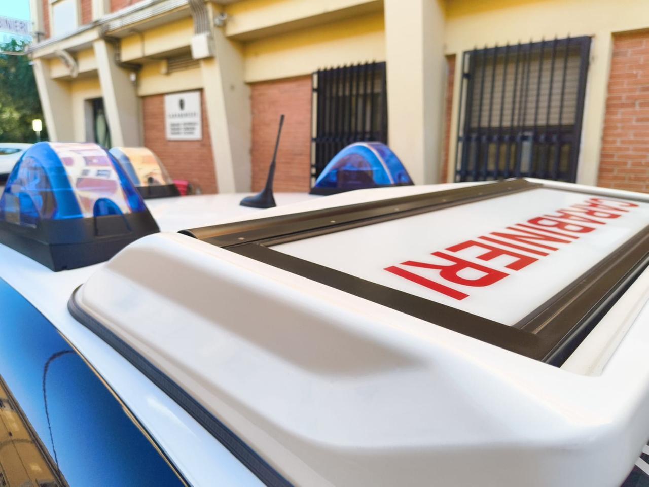 Vendevano assicurazioni e piscine, incassavano l’anticipo e poi sparivano: 7 denunciati