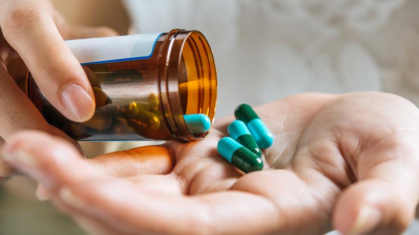 Siamo dipendenti dagli antibiotici: 16,1 dosi al giorno ogni mille toscani. I rischi più grandi