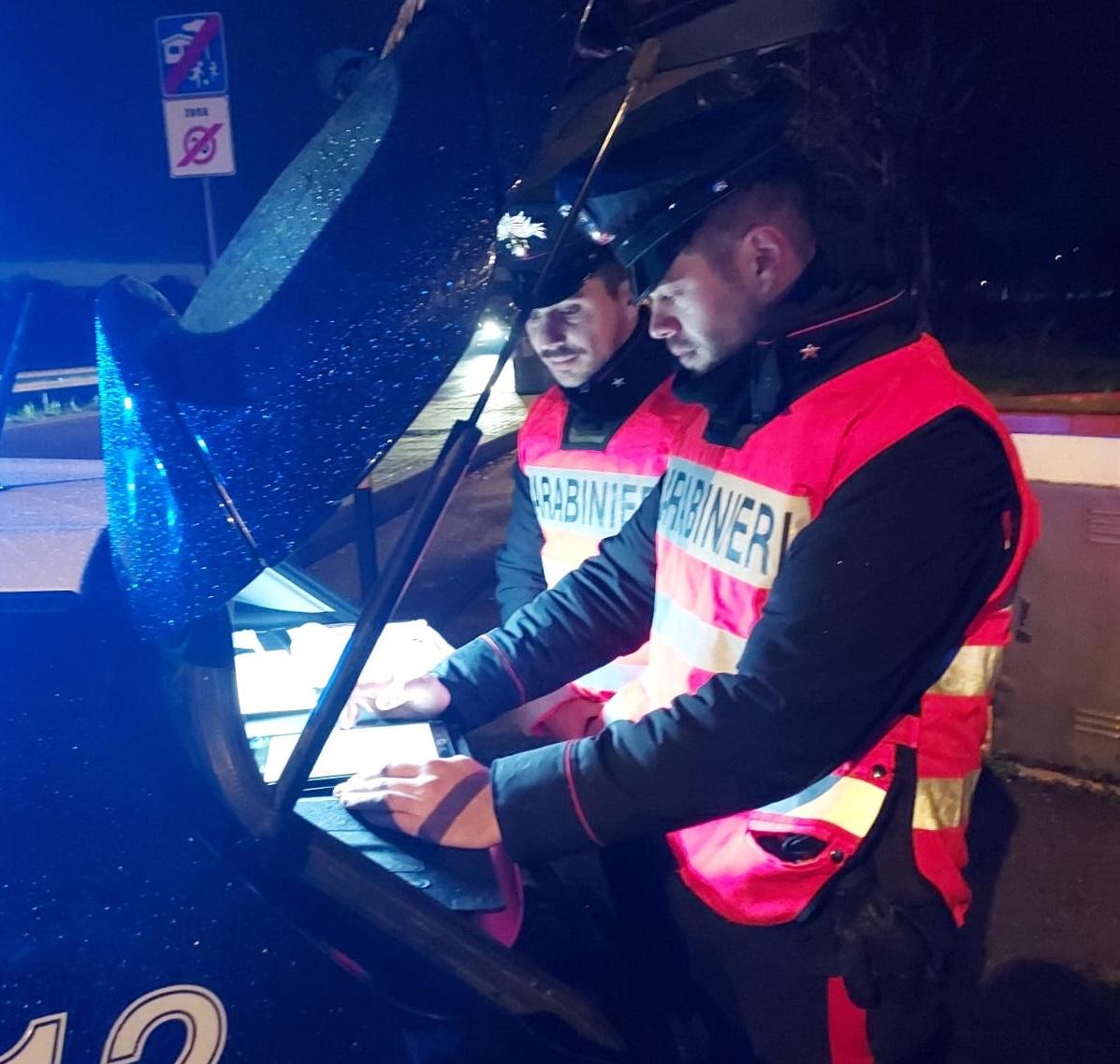 Ferrara, dj picchiato fuori dalla discoteca: identificato un aggressore