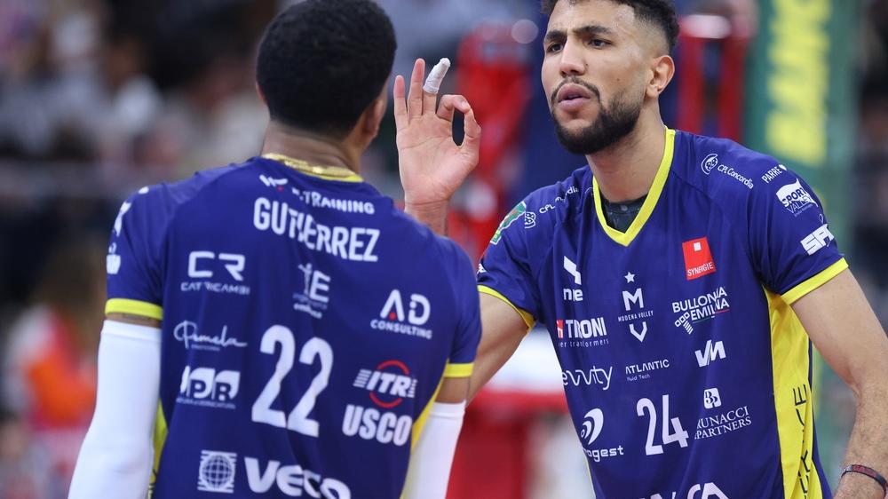 Ahmed Ikhbayri con Gutierrez