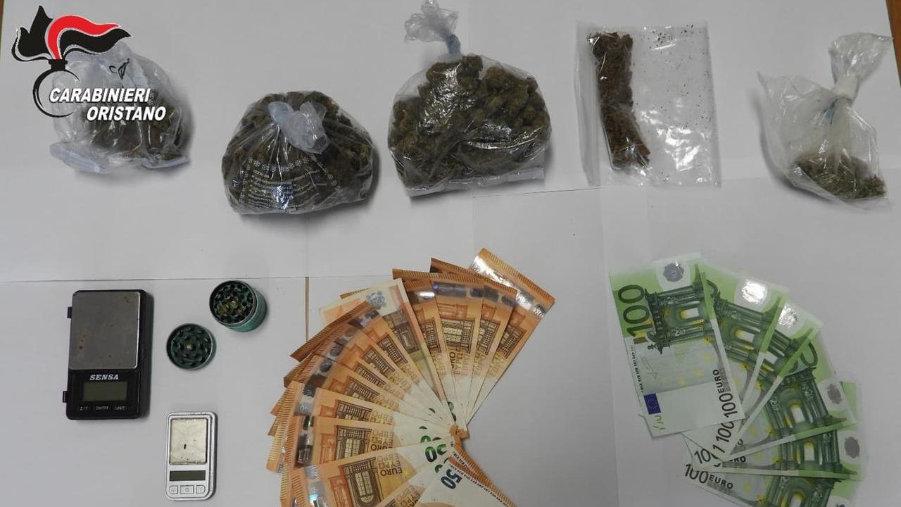 Il sequestro dei carabinieri a Cabras
