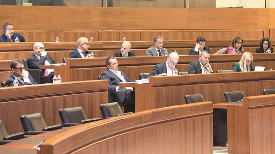 Approvata la riforma: via ai commissariamenti delle Asl