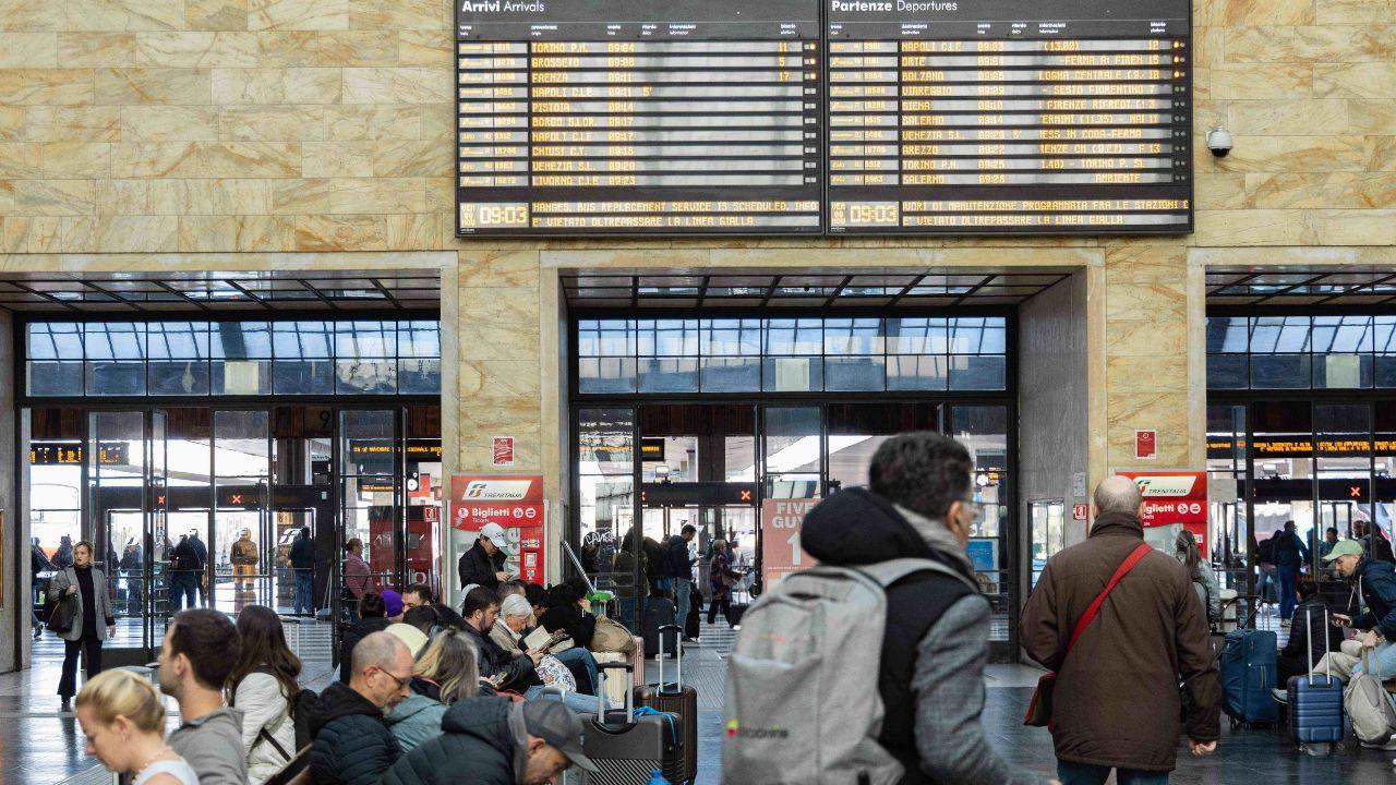 Sciopero generale dei treni, nella foto la stazione di Santa Maria Novella