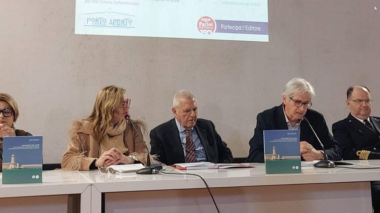 
	Un momento della presentazione

