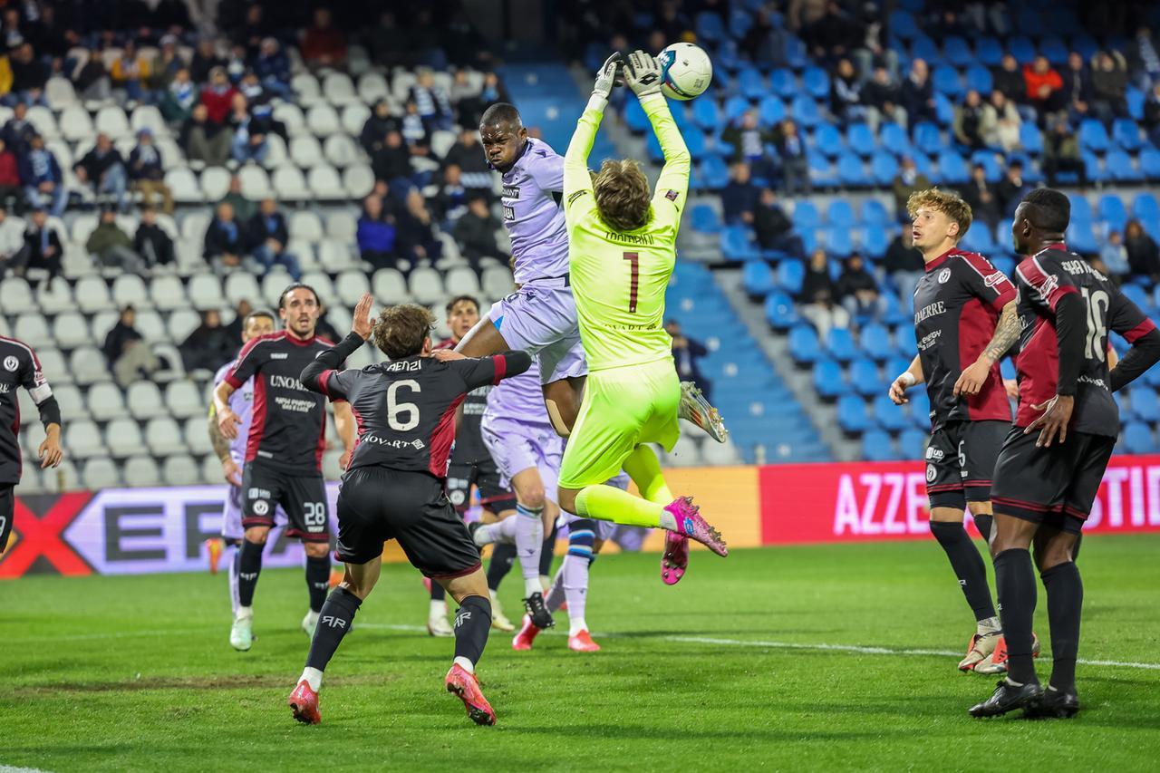 Spal-Arezzo, prima su corner e poi da punizione: 0-2 al “Mazza”