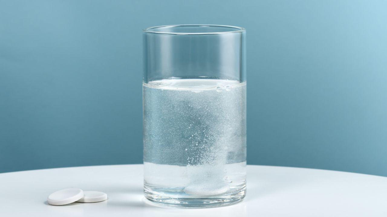 Tumori, l’aspirina potrebbe aiutare a prevenire le metastasi: come agisce