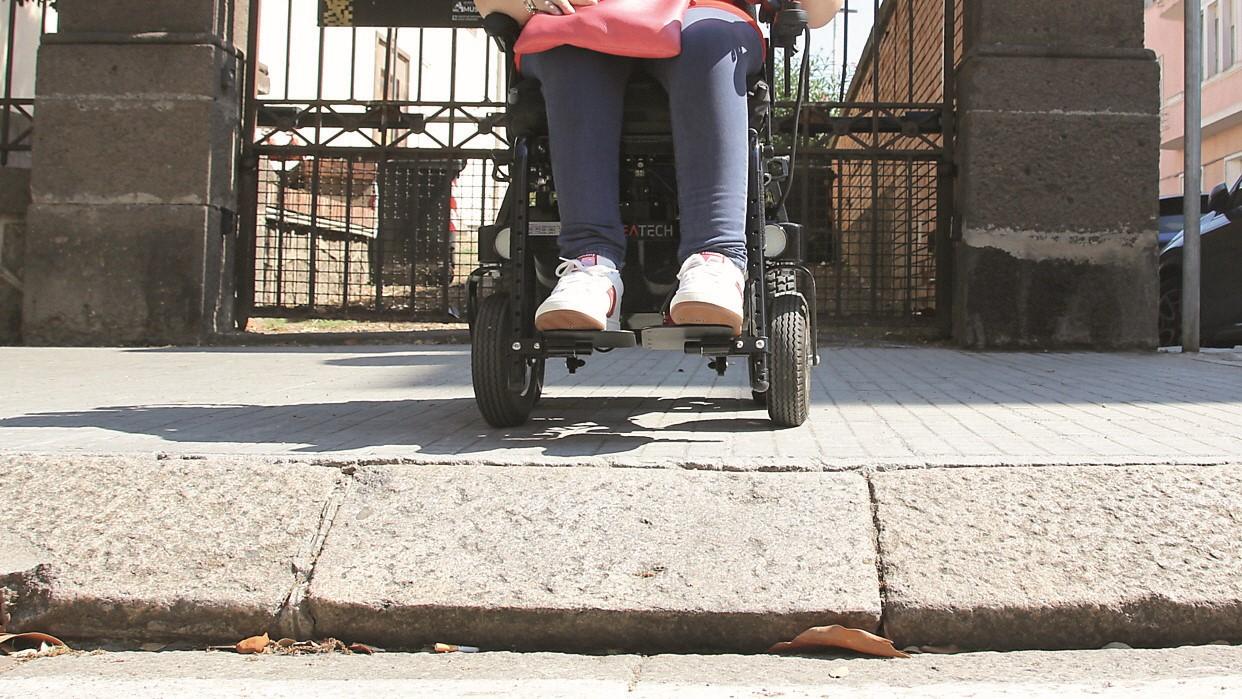 Sassari, il sogno di una città accessibile a tutti: «Serve una battaglia culturale»