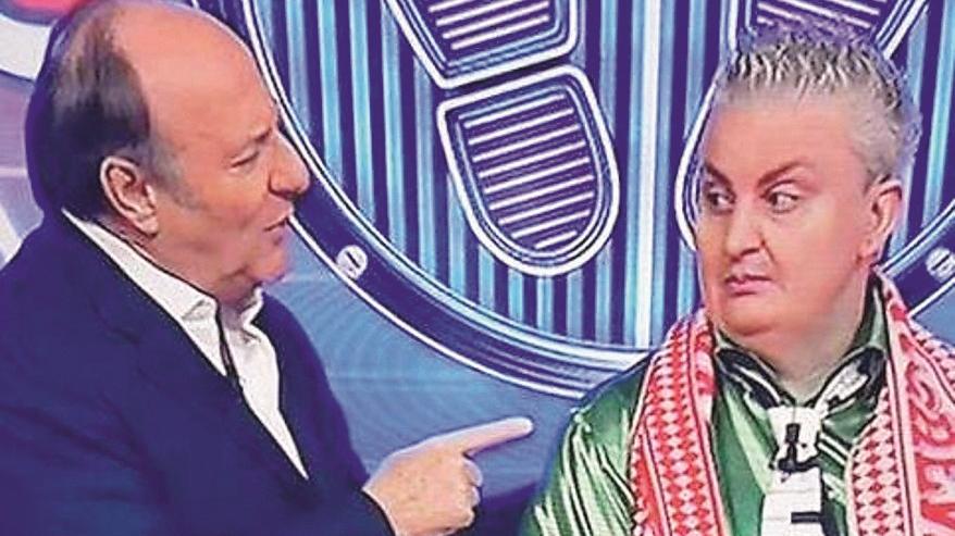 Gerry Scotti e l'Uomo Gatto