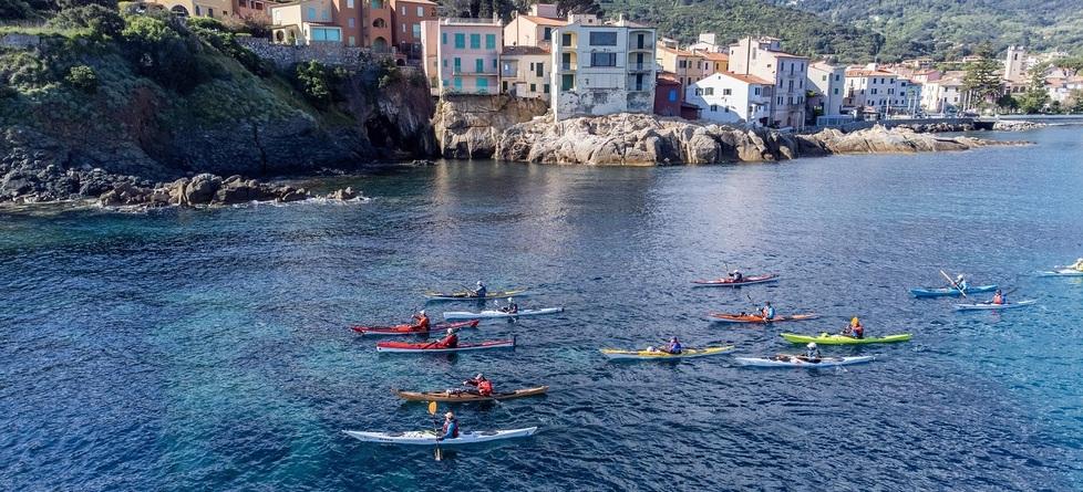 Elba, dal kayak alla Legend Cup: il turismo parte con lo sport