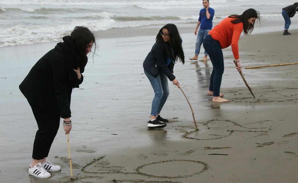 Viareggio, arriva il popolo dei maturandi. E si punta a un record