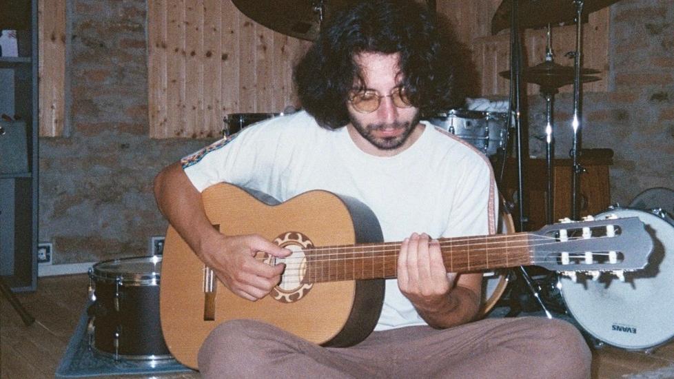 Matteo Salzano: «Ricamo le parole sulle mie melodie»