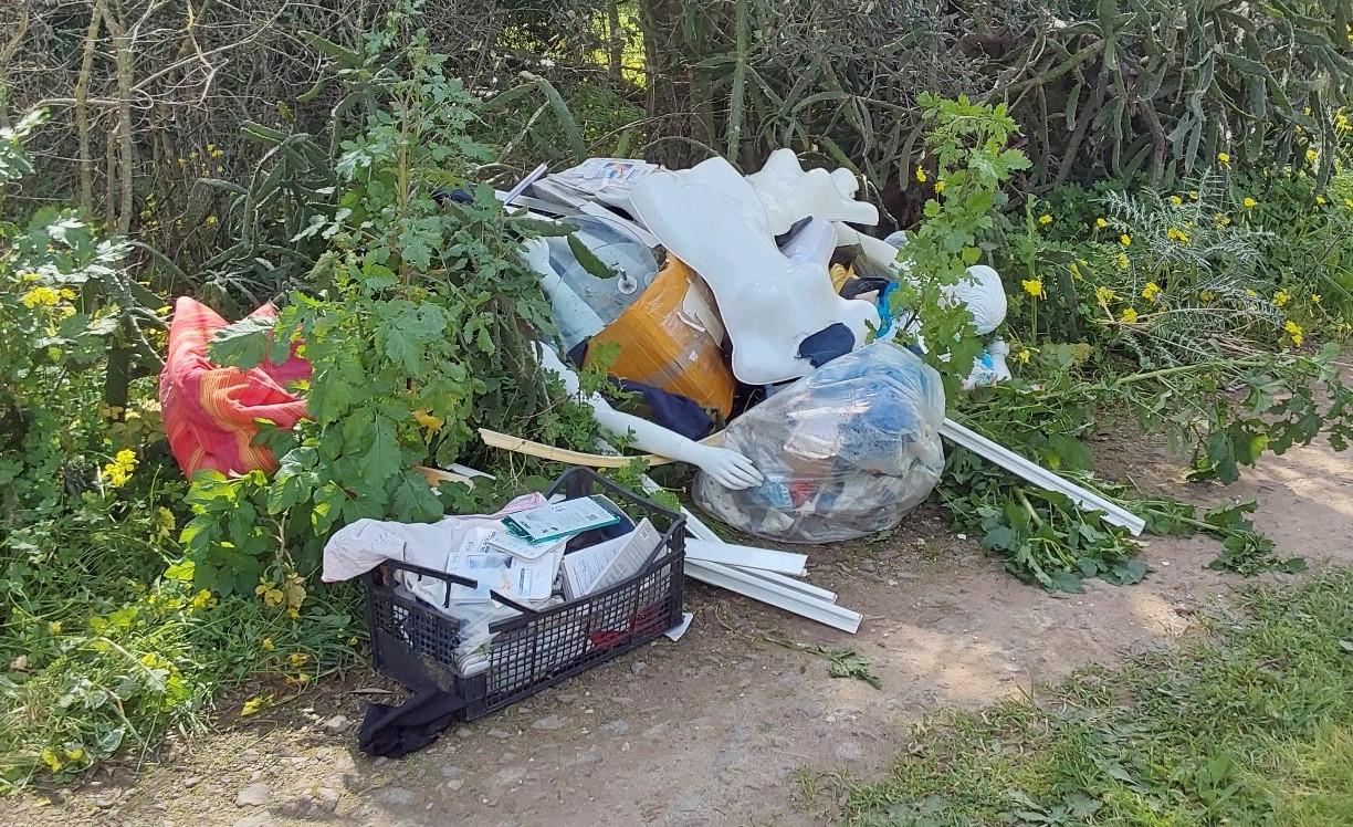 
	La discarica abusiva scoperta nelle campagne di Oristano

