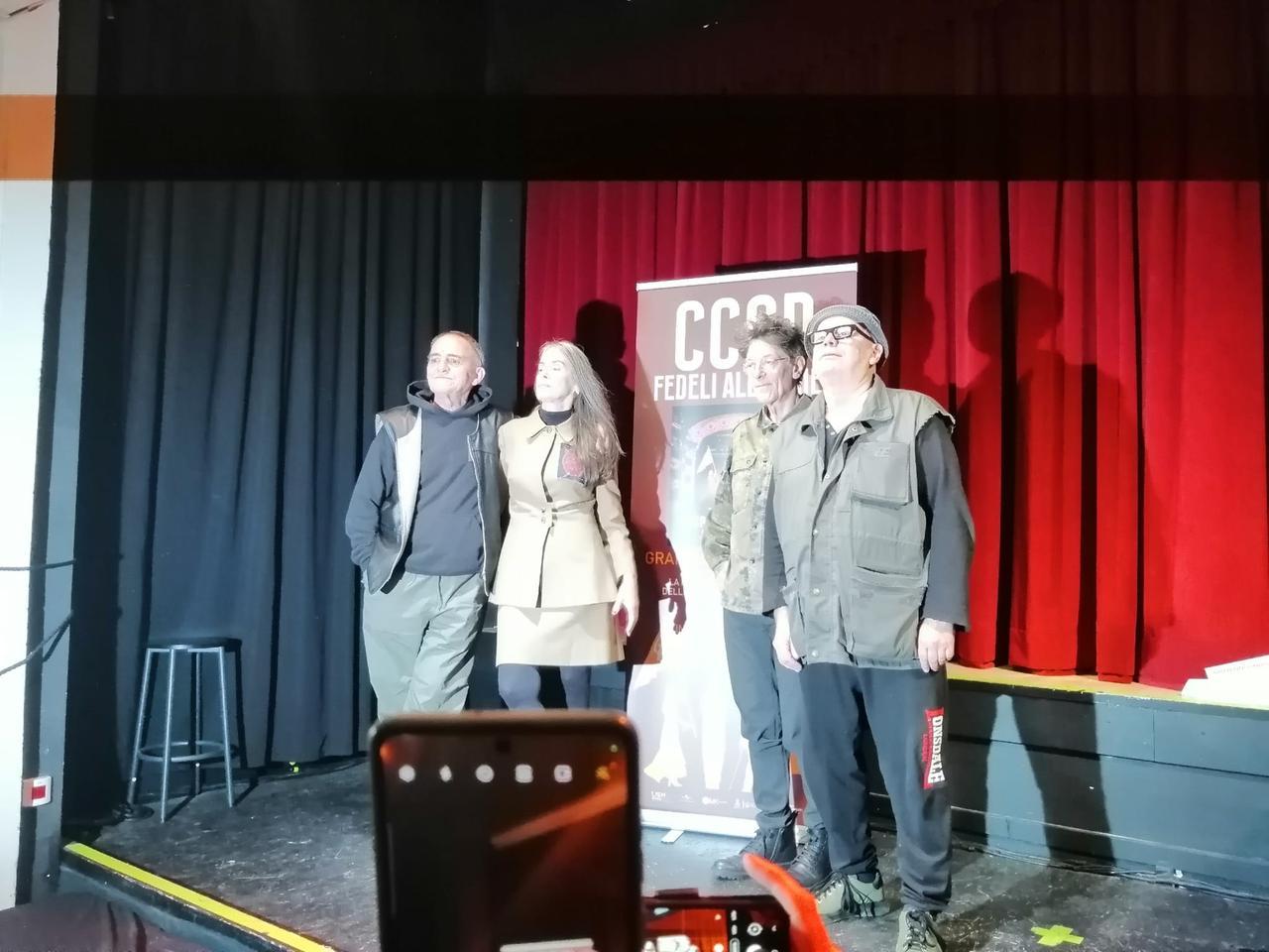 Giovanni Lindo Ferretti: «Tra noi e il nostro pubblico c’è il filo spinato. Noi non siamo servi del nostro pubblico»