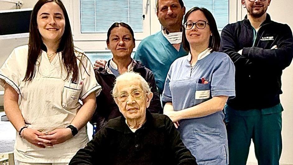 Olbia, operata a 95 anni di tumore: Mariantonia punta ora al traguardo dei 100