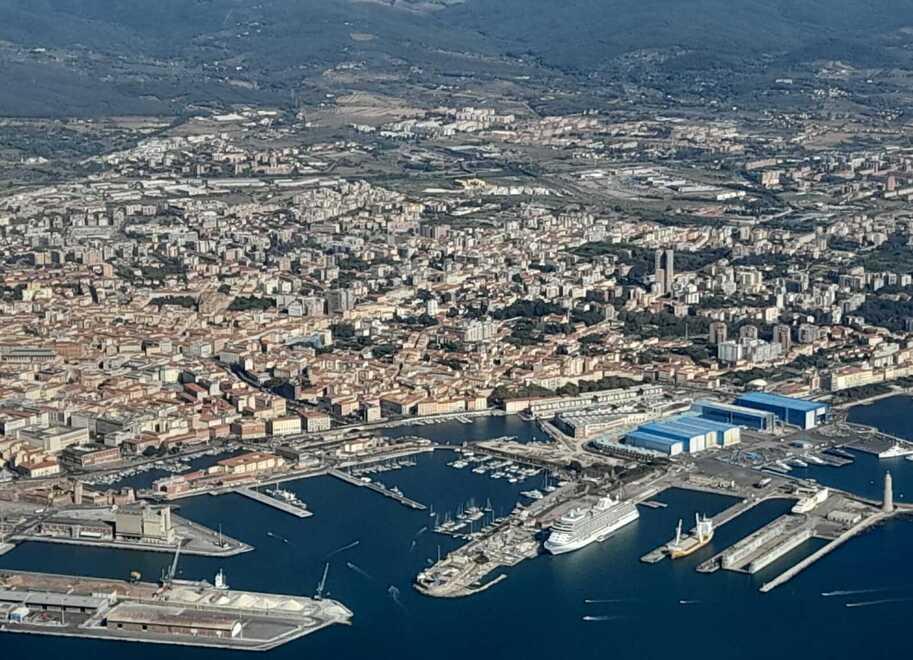 Lo scalo e la città