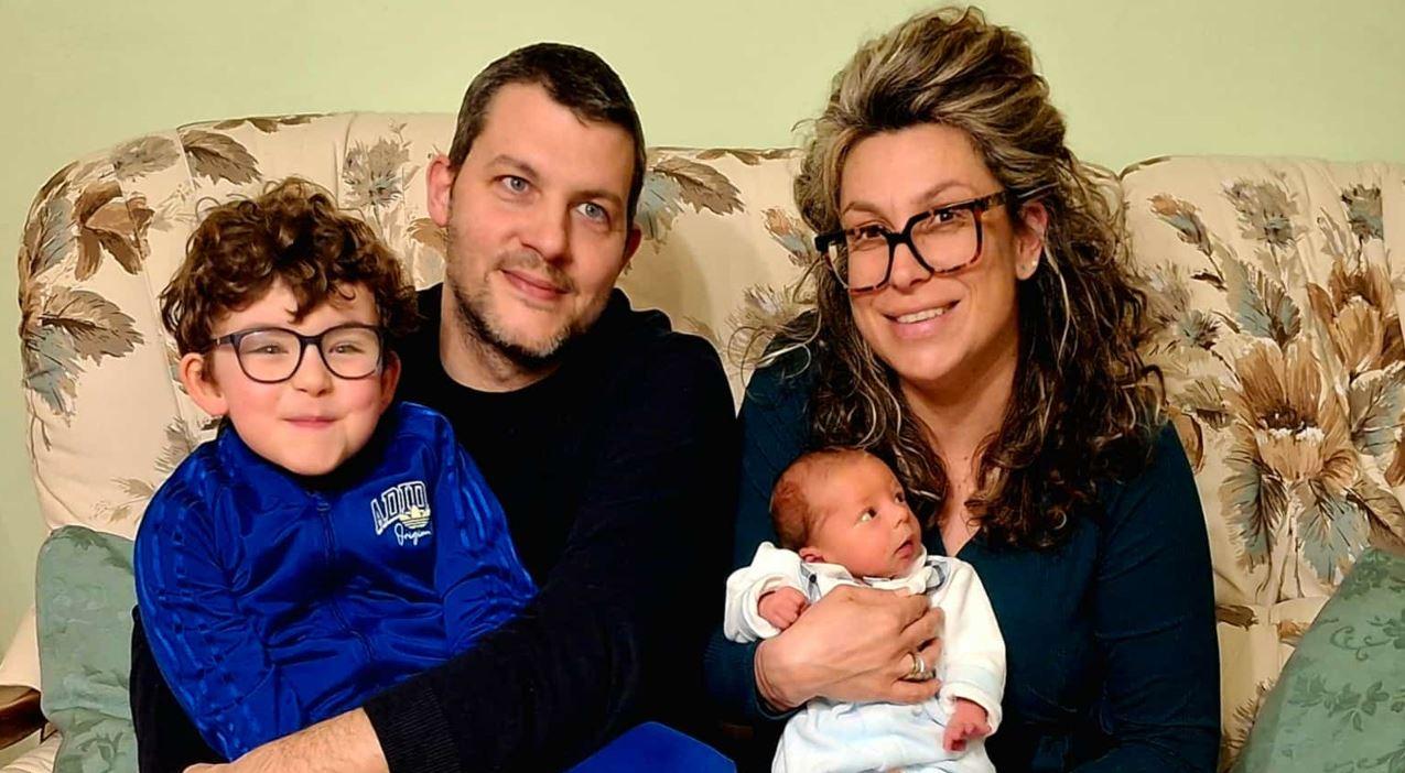 Bimbo nato in auto a Cona, il racconto: «Tutto in 21 minuti, stiamo bene»