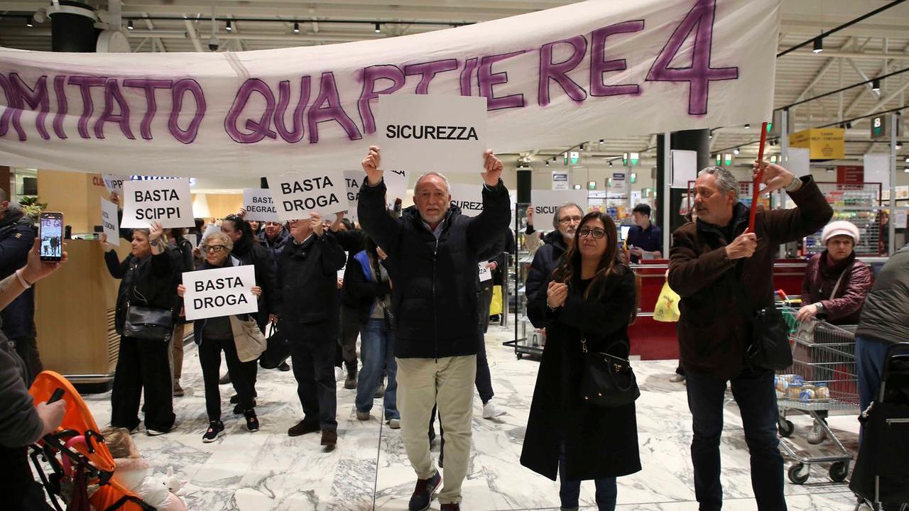 Firenze, il quartiere 4 insorge: in centinaia alla manifestazione per chiedere sicurezza