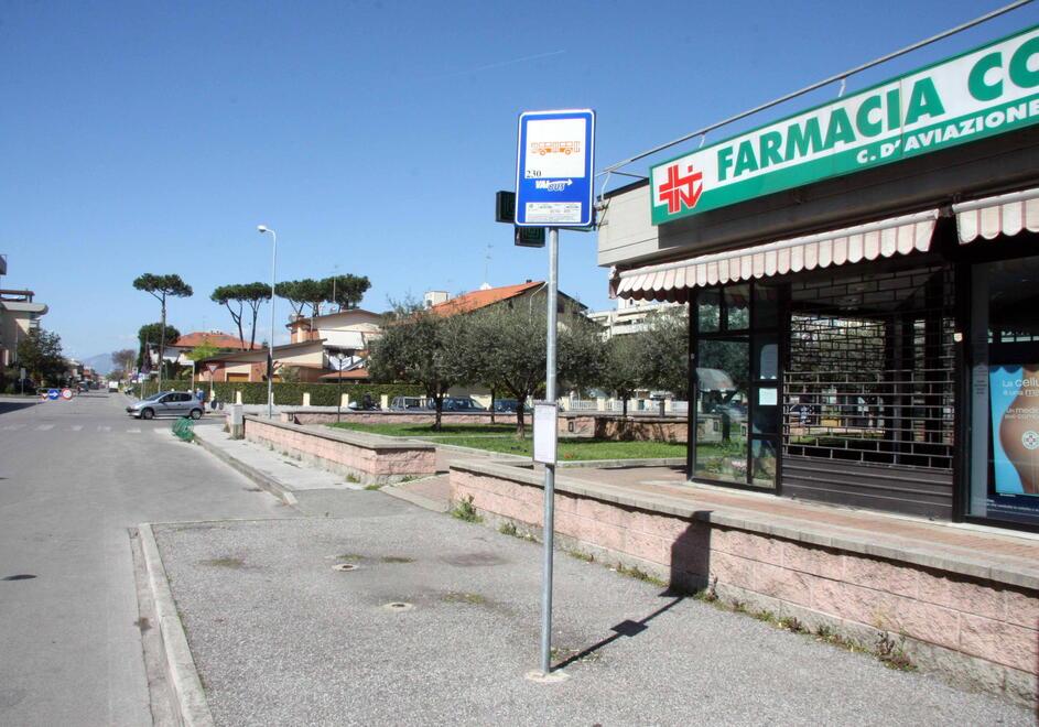 
	La farmacia comunale in via Filzi al Campo di Aviazione dove si &egrave; verificato il black-out (archivio)

