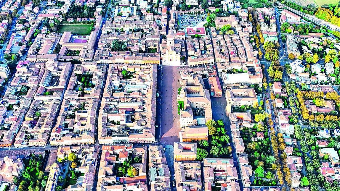 A Carpi oltre 1200 case sfitte, il sindaco Righi: «Mettetele sul mercato»