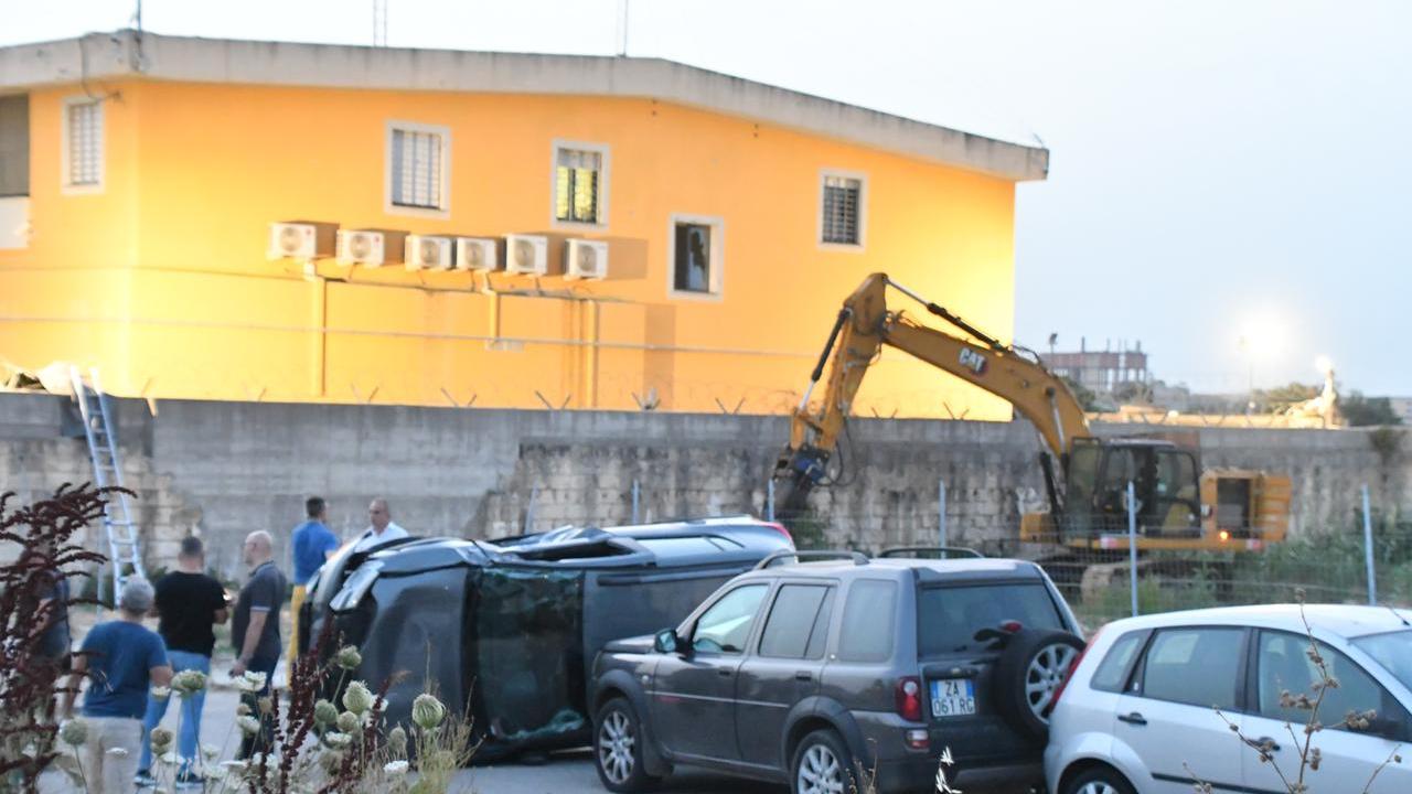 L’assalto al caveau di Caniga e al portavalori sulla 131: banditi in fuga con un bottino milionario