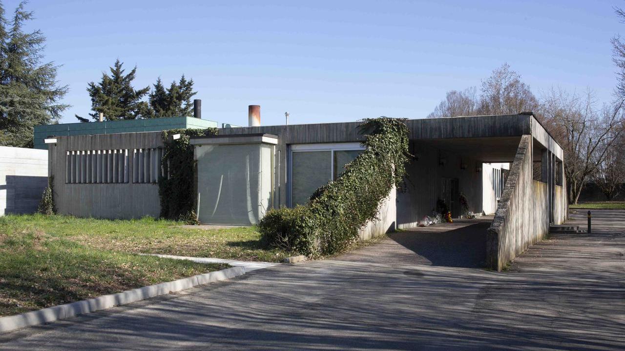 L’ara crematoria di Modena è ferma, a Reggio Emilia i feretri in attesa