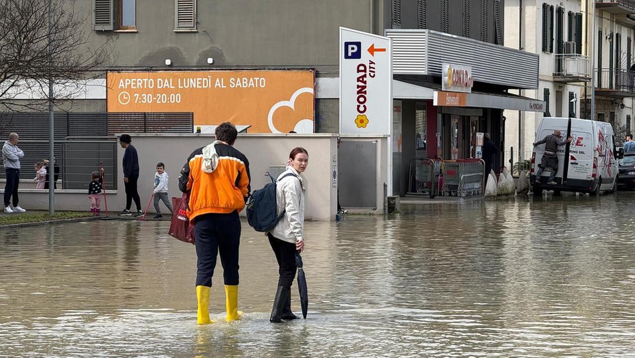 Ponzano (Empoli) allagata (foto Nucci/Innocenti)
