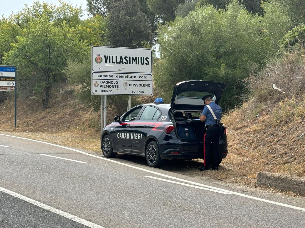 Ruba generi alimentari da un supermercato e fugge: arrestato