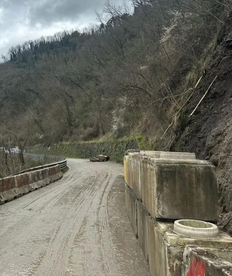 Media Valle, riapre la Regionale 445 a senso unico alternato
