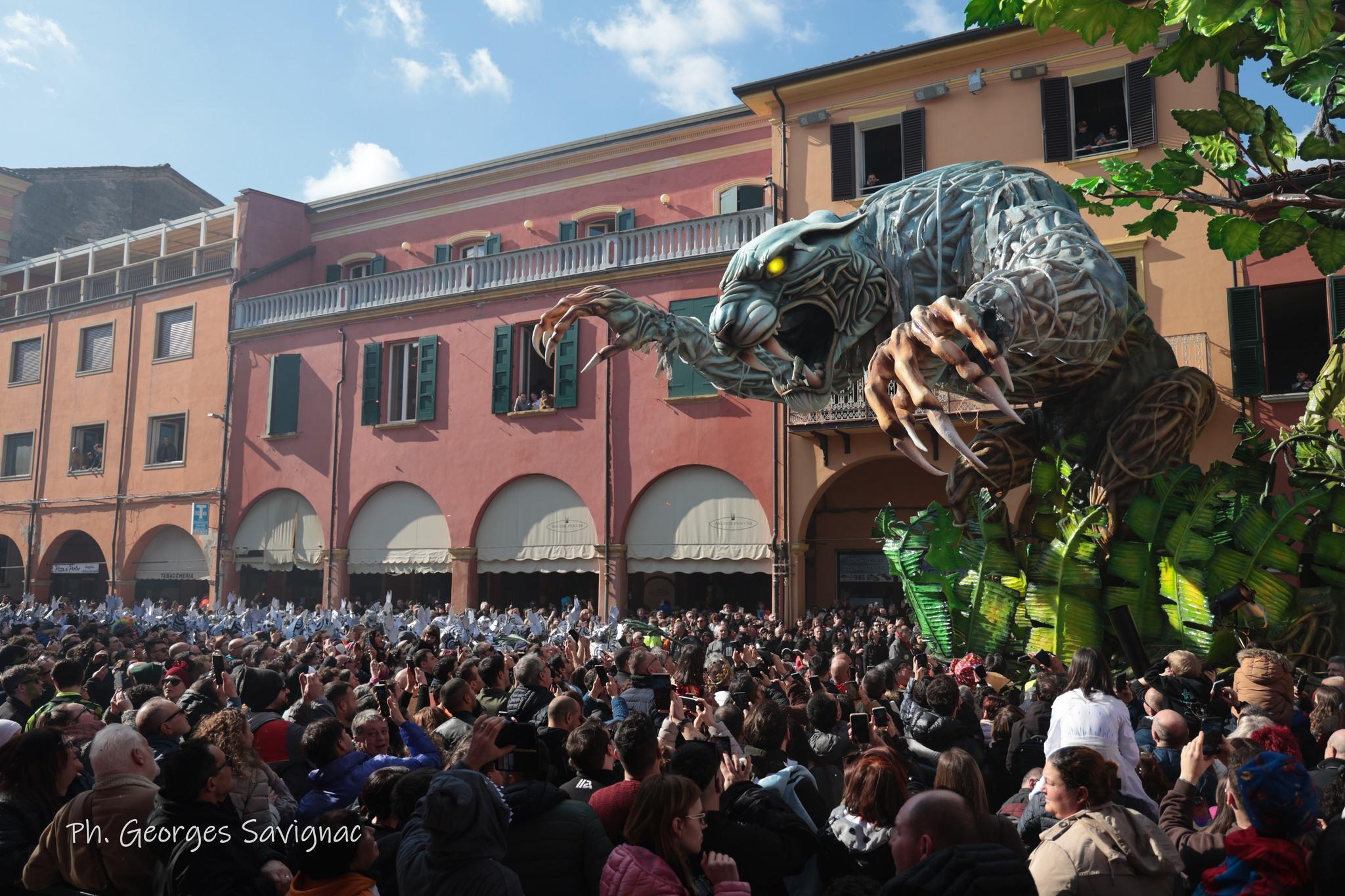 Cento Carnevale d'Europa 2025, oggi l'ultima sfilata e la proclamazione del carro vincitore: il programma
