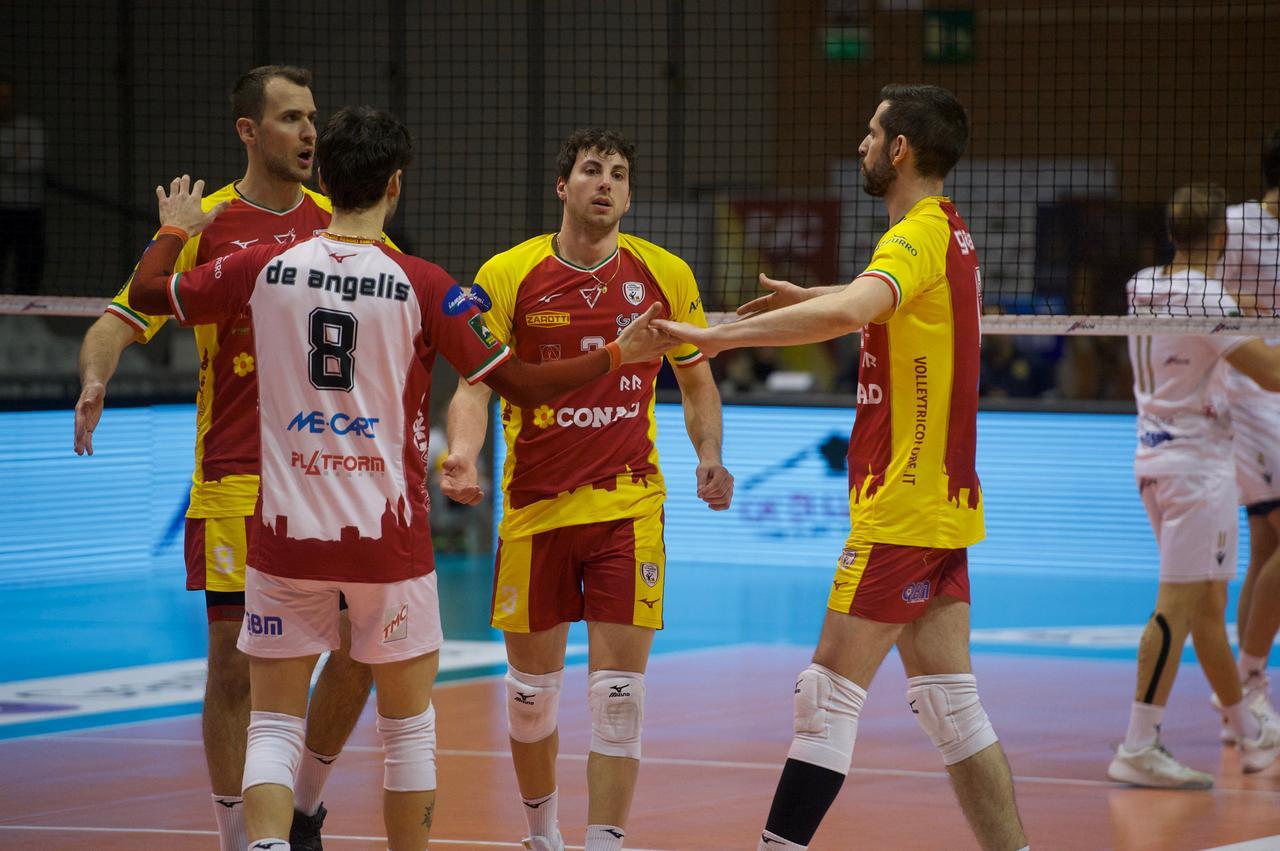 Per la Conad è arrivato il giorno del verdetto: battere Siena e sperare