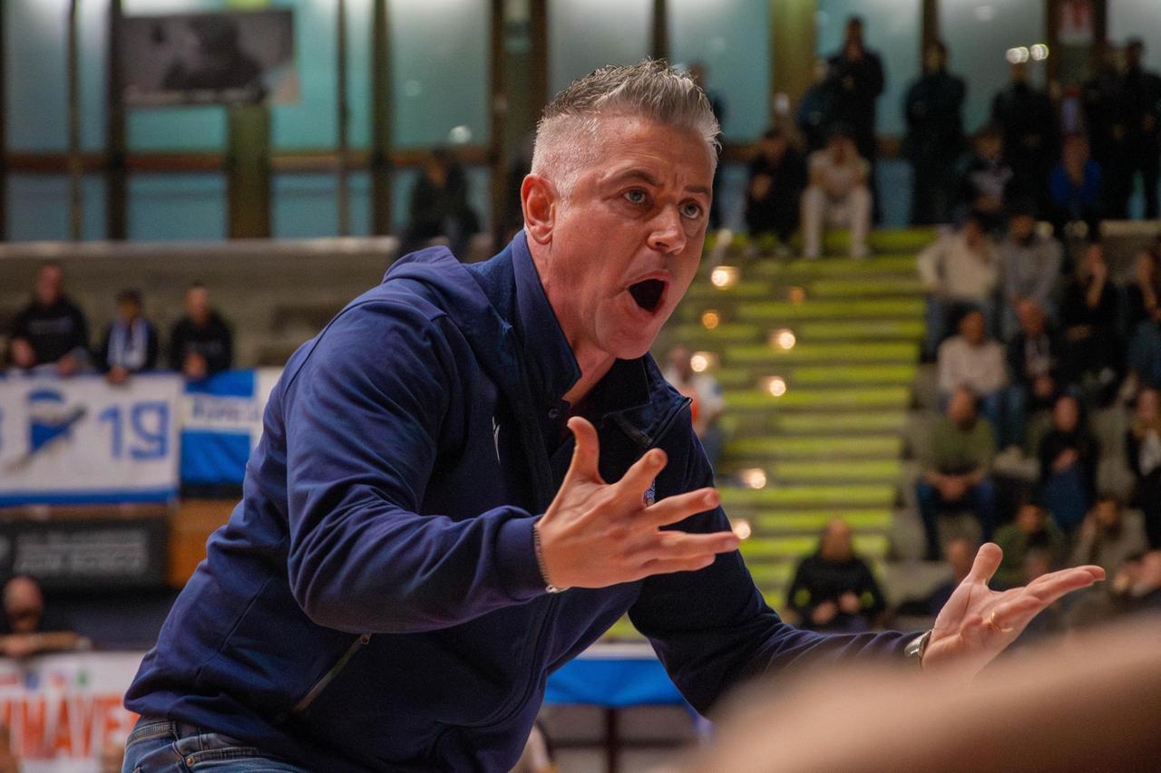 
	Coach Campanella (foto Stick)

