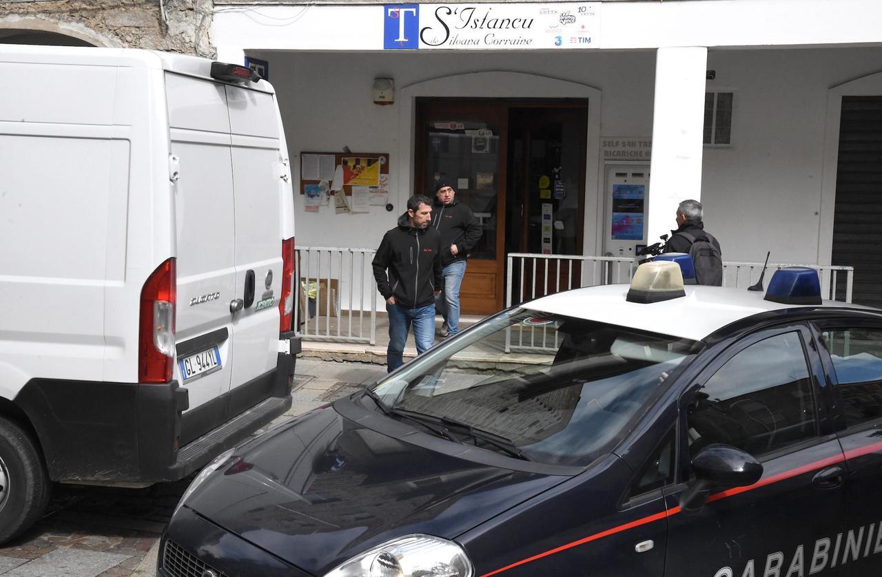 Rapina a Orgosolo: il bottino è di circa ventimila euro